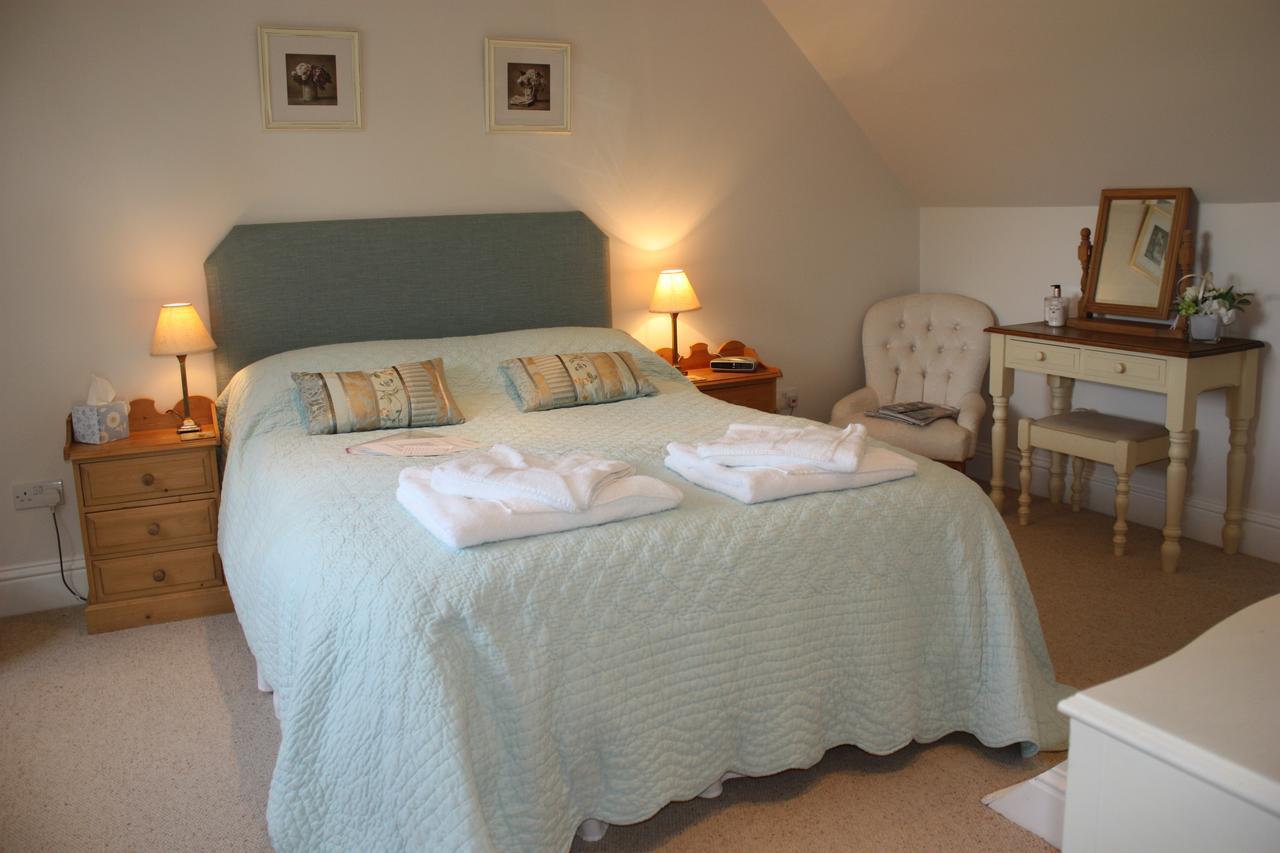 Bridge Cottage Bed And Breakfast ปีเตอร์โบโรห์ ภายนอก รูปภาพ